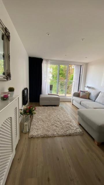 Modern Central Flat With Balcony & Free Parking On-Site Bornemouth Extérieur photo